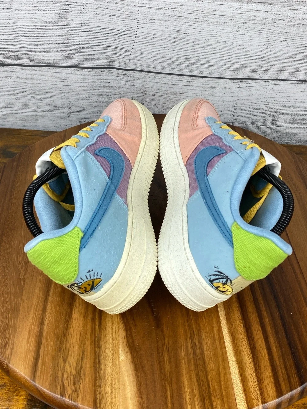 Nike Air Force 1 Low LV8 Sun Club Multi Shoes Women’s Size 8.5 / Youth Size 7